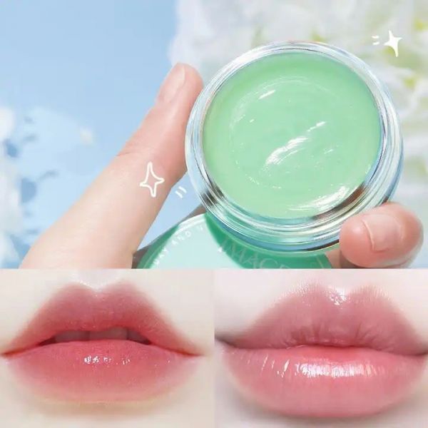 Moisturizing and nourishing mask-balm for dry and chapped lips with avocado flavor
